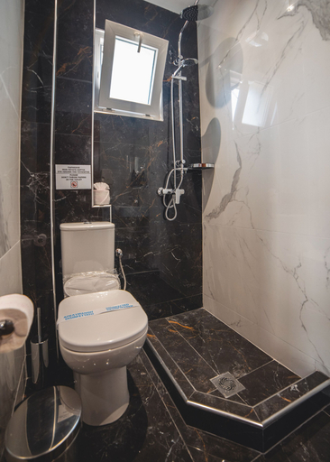 Bathroom 5, Galaxy, Thessaly
