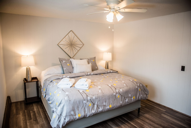 Bedroom 3, Brook Road Condo, Sullivan