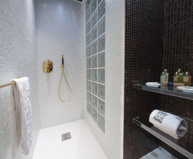 Bathroom 4, Hotel Cavallino Bianco, Venezia