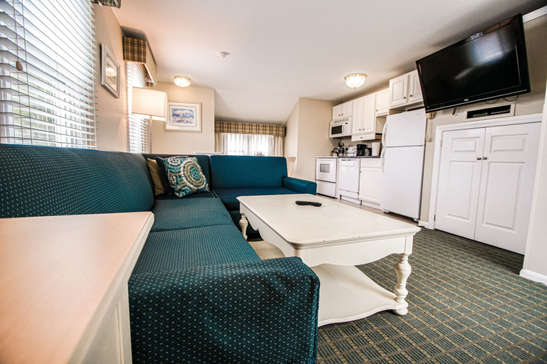 Bedroom 2, Cape Winds Resort, Barnstable