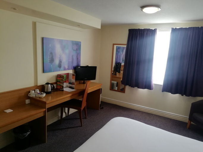 Bedroom 3, Purple Roomz, Lancashire