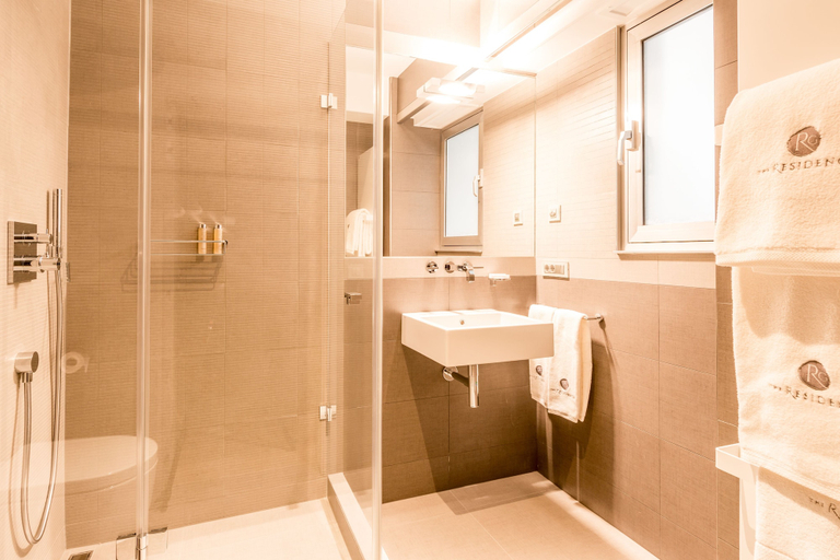 Bathroom 3, The Residence Gare, Luxembourg