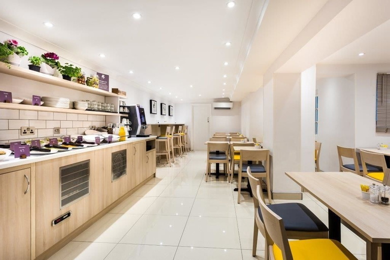 Food & Drinks 4, Four Points Flex by Sheraton London Victoria, London