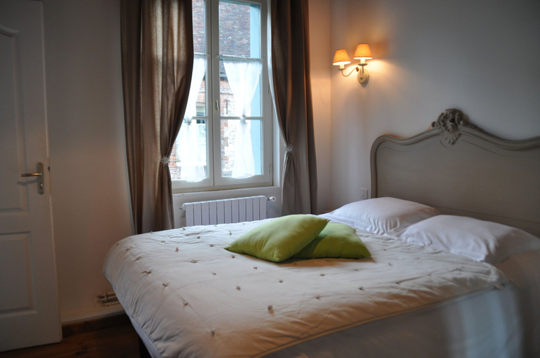 Bedroom 4, Le Logis De Gerberoy, Oise
