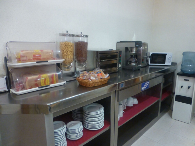 Food & Drinks 5, Hostal El Val, Madrid