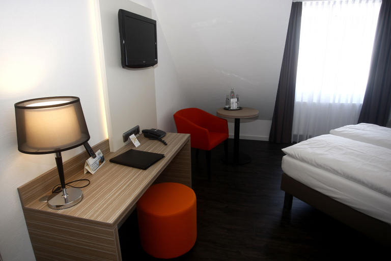 Bedroom 4, Hotel Westerkamp, Osnabrück