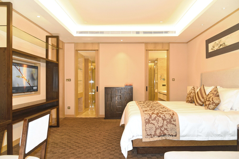 Bedroom 2, Kande Grand Land Hotel, Shennongjia