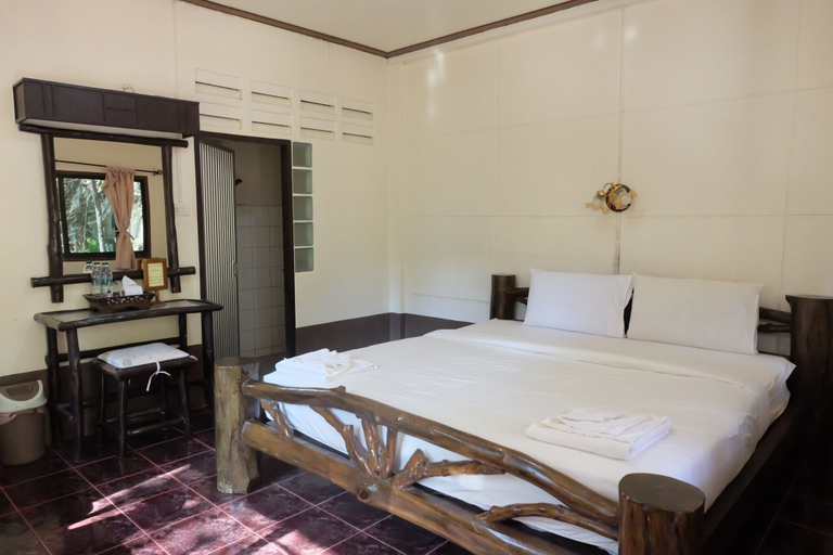 Bedroom 3, Pakmeng Resort, Sikao