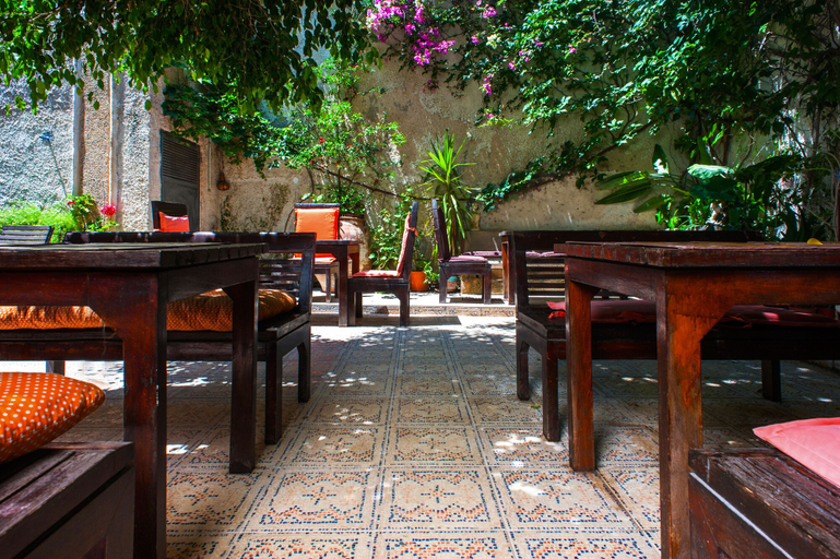 Food & Drinks 5, Splanzia, Crete