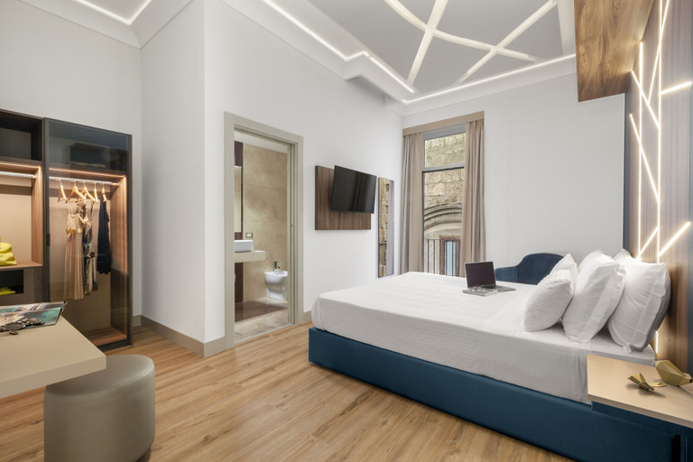 Bedroom 3, Elys Suites, Napoli