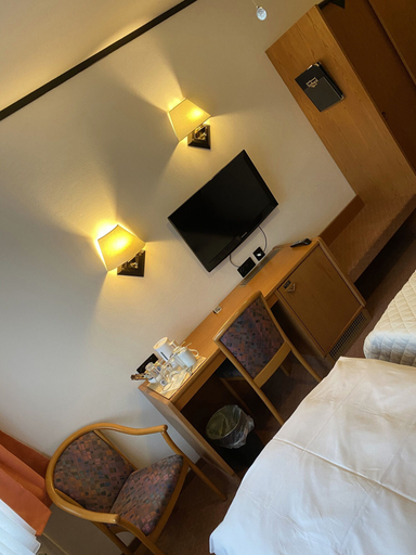 Bedroom 4, Hotel Seebach, Erlangen-Höchstadt