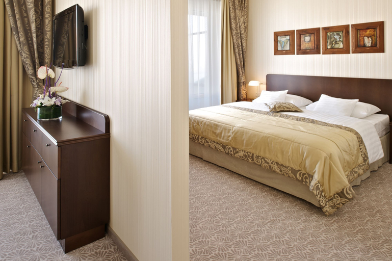 Bedroom 3, Devin Hotel, Bratislava I