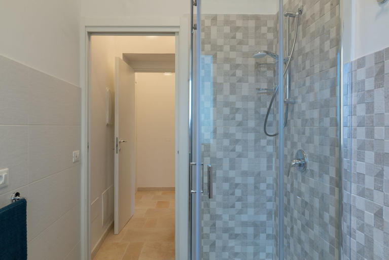 Bathroom 3, Villa Incanto con terrazza e piscina by Wonderful Italy, Brindisi