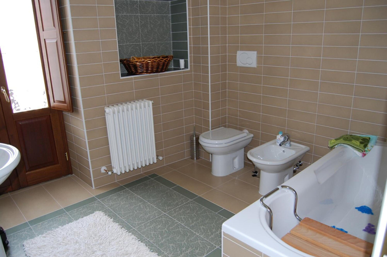 Bathroom 5, B&B La Casa di Tocco, Pescara