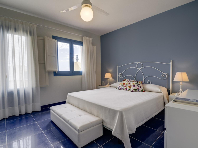 Bedroom 2, Marsa Siclà Le Ville, Ragusa