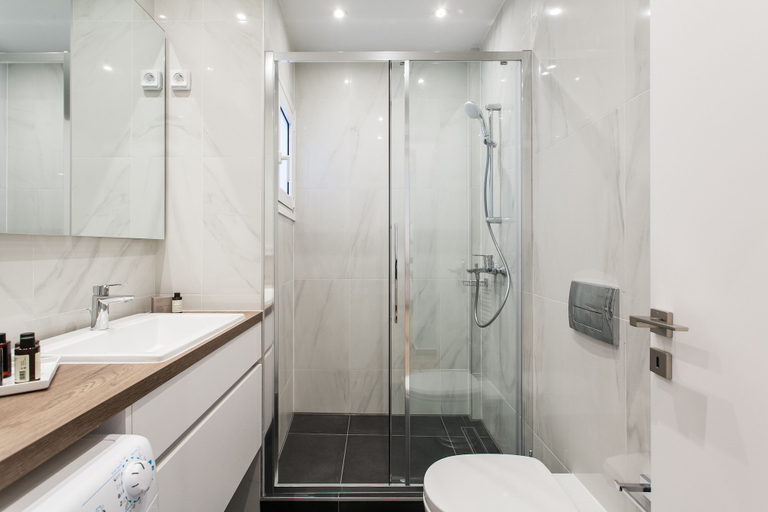 Bathroom 3, UPSTREET Peaceful 2BD Apartment in Kolonaki, Attica