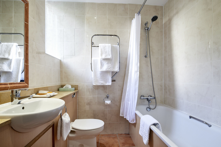 Bathroom 3, The Abbey Great Malvern, Worcestershire