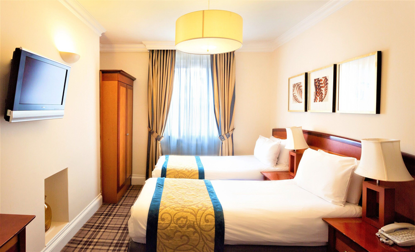 Bedroom 2, The Sumner, London