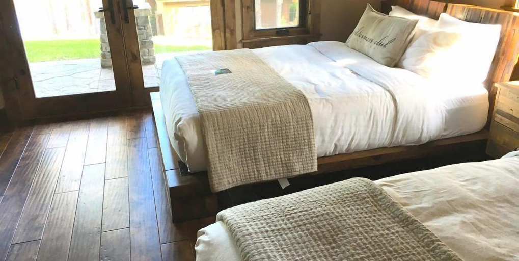 Bedroom 3, Wilderness Club, Lincoln