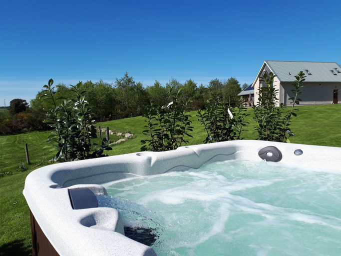 Sport & Beauty 3, Clovenstone Lodges, Aberdeenshire