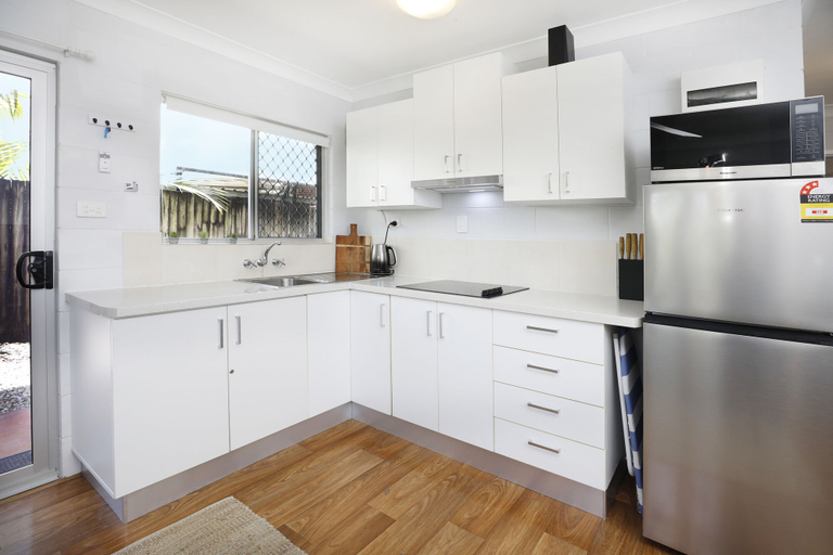 Others 5, Ground Floor Easy Unit Close to City 4, Cairns