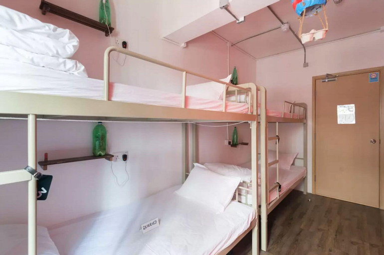 Bedroom 18