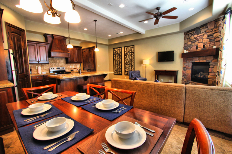 Food & Drinks, Canyon Villas at Coral Ridge, Washington