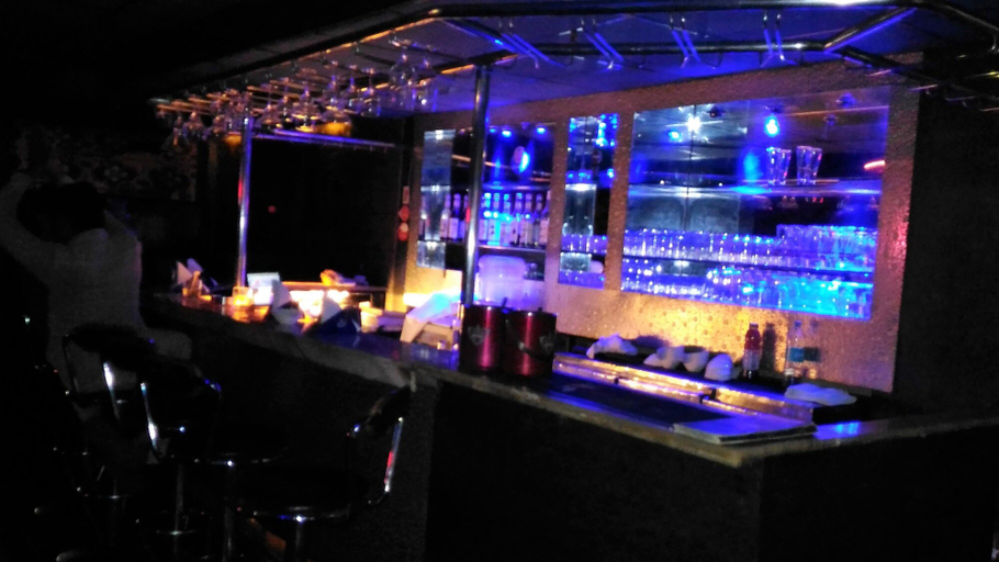 Food & Drinks 5, Hotel Taj Tristar, Hyderabad