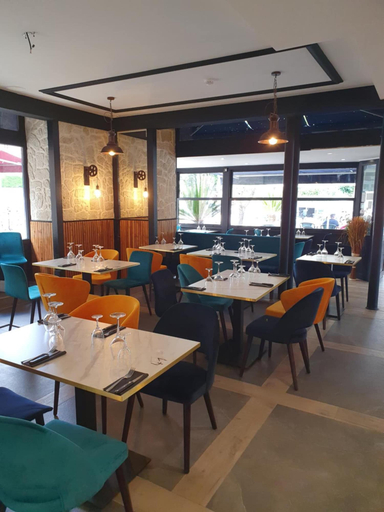 Food & Drinks 5, Le Renaissance, Cantal