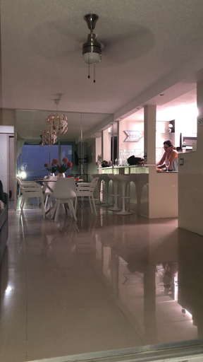 Food & Drinks, Ocean View Gorgeous 1 Bedroom Apt