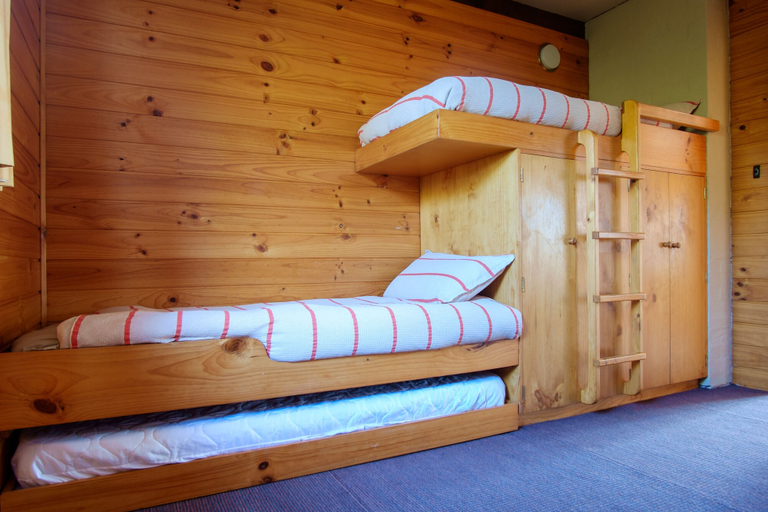 Bedroom 2, Edge of the Bay, Glamorgan-Spring Bay