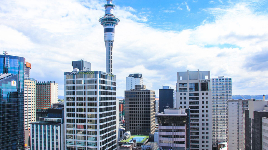 Others 4, Metropolis 2 Bedroom, Waitakere