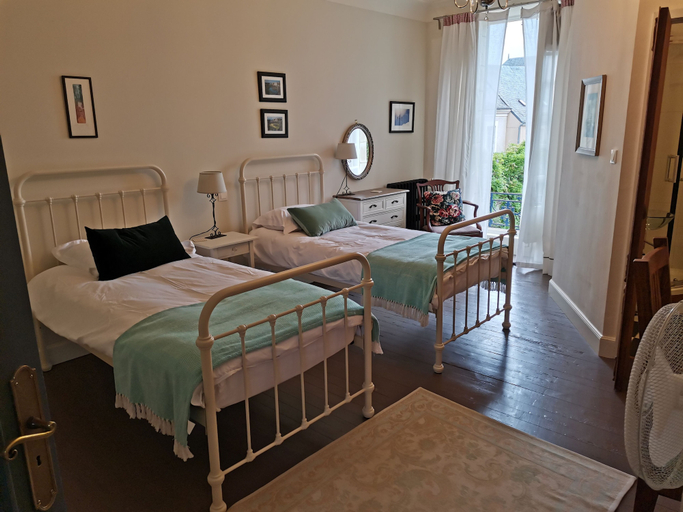 Bedroom 3, 5 Grande Rue, Sarthe