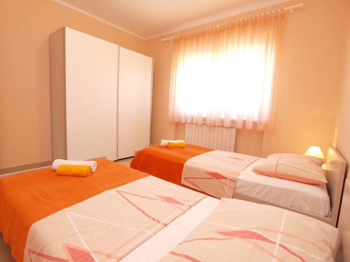 Bedroom 2, Apartment 1386, Vodnjan