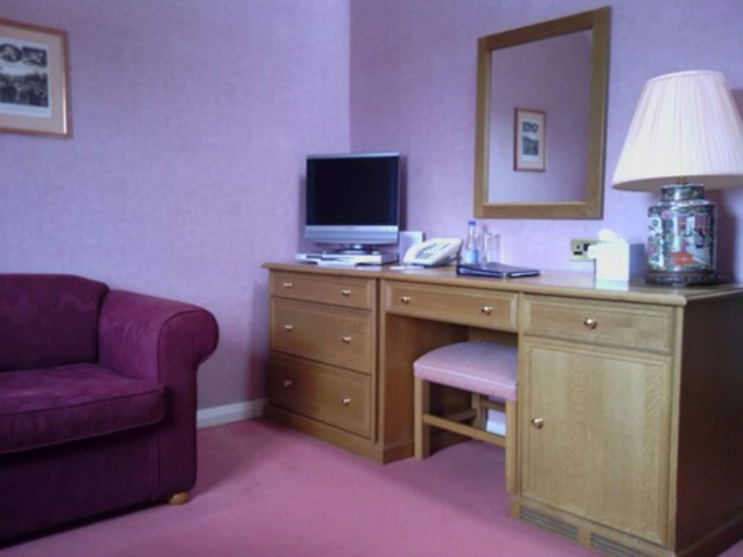 Others 5, Craighaar Hotel, Aberdeen