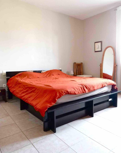 Bedroom 5, Salvaterra, Gard