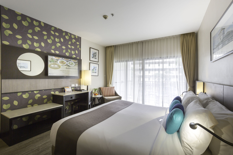 Bedroom 24