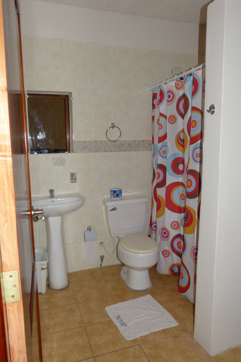 Bathroom 4, Grand Hotel Chatham, San Cristóbal