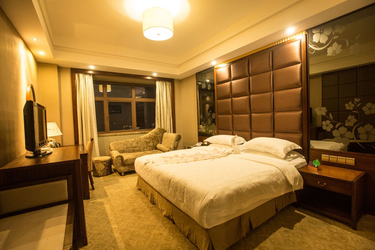 Bedroom 2, Hailian International Hotel, Ji'an