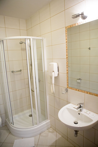 Bathroom 3, Hotel Classic, Rzeszów