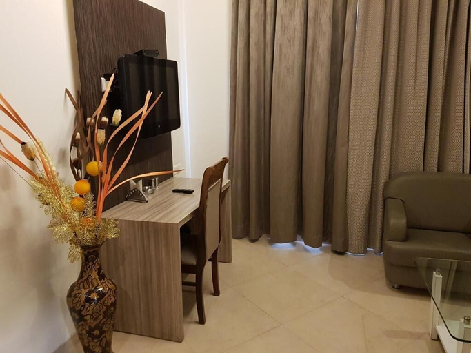 Others 5, Hotel Udayanraje Palace, Ahmadnagar