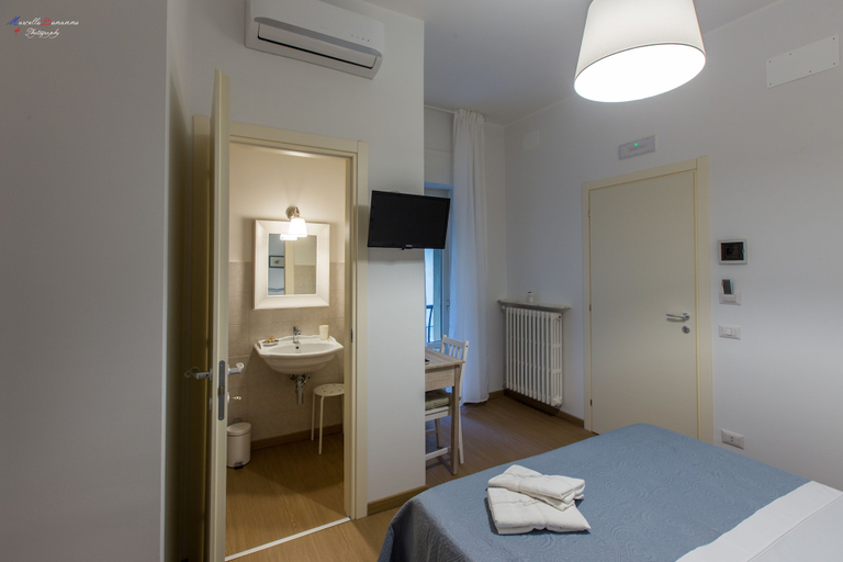 Bedroom 5, B&B A Casa dei Nonni, Enna