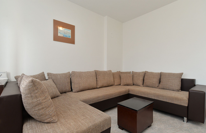 Others 5, Apartment 1782, Fažana