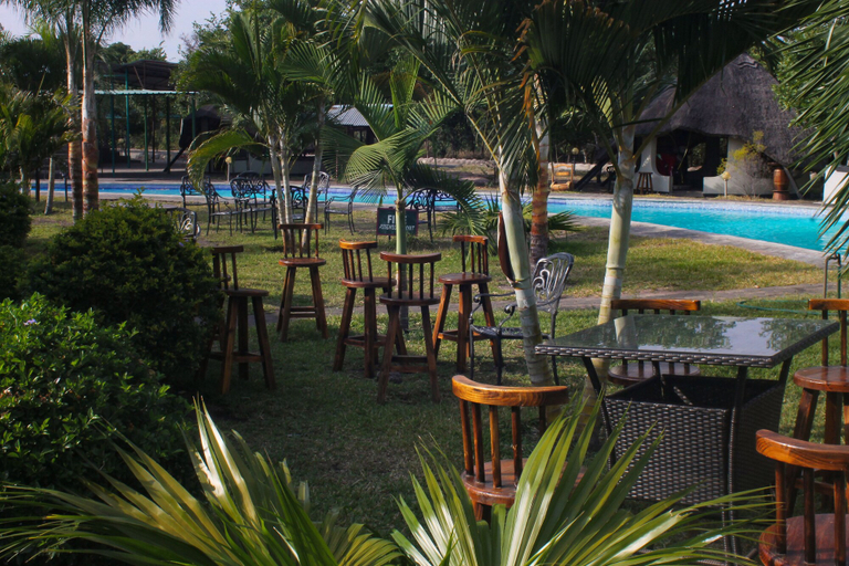 Food & Drinks, Acamms Gardens Lodge Mongu, Mongu