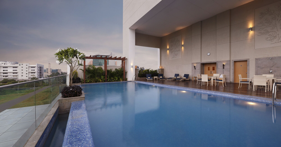 Sport & Beauty 2, Lemon Tree Hotel Gachibowli Hyderabad, Hyderabad