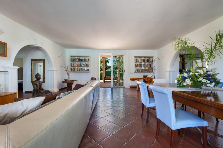 Food & Drinks, 3086 Villa Artemide by Perle di Puglia, Taranto