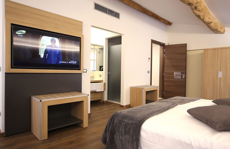 Bedroom 2, Hotel Corona, Verona