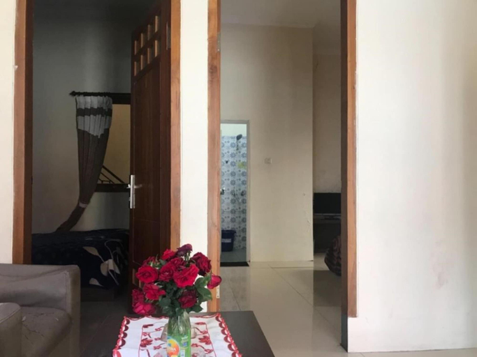 Others 5, Villa Donald 2, Malang