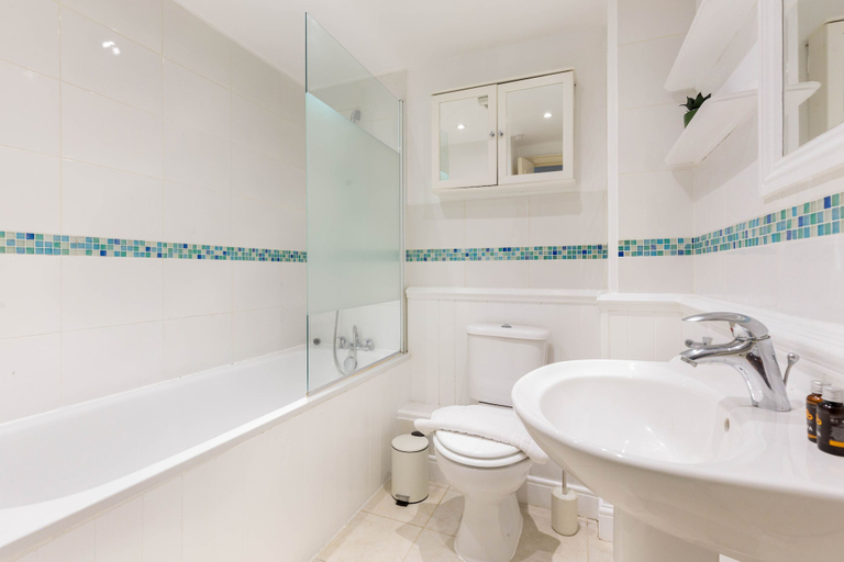 Bathroom 4, The Goldhawk Road Collection, London