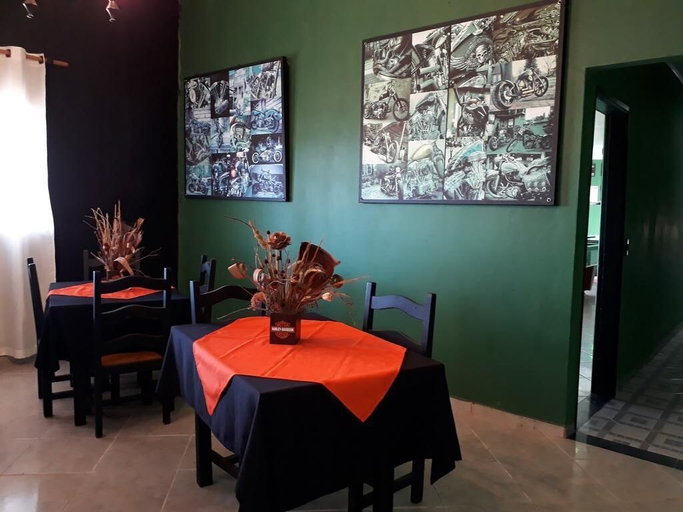 Food & Drinks 4, Road House GO 118 Motorcycle Hotel, Alto Paraíso de Goiás